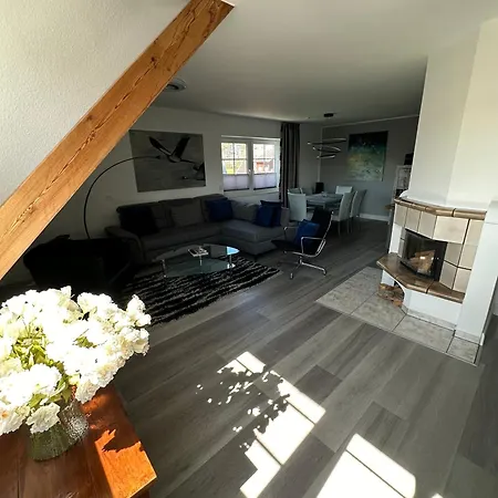 Blau 01suite * زنغست